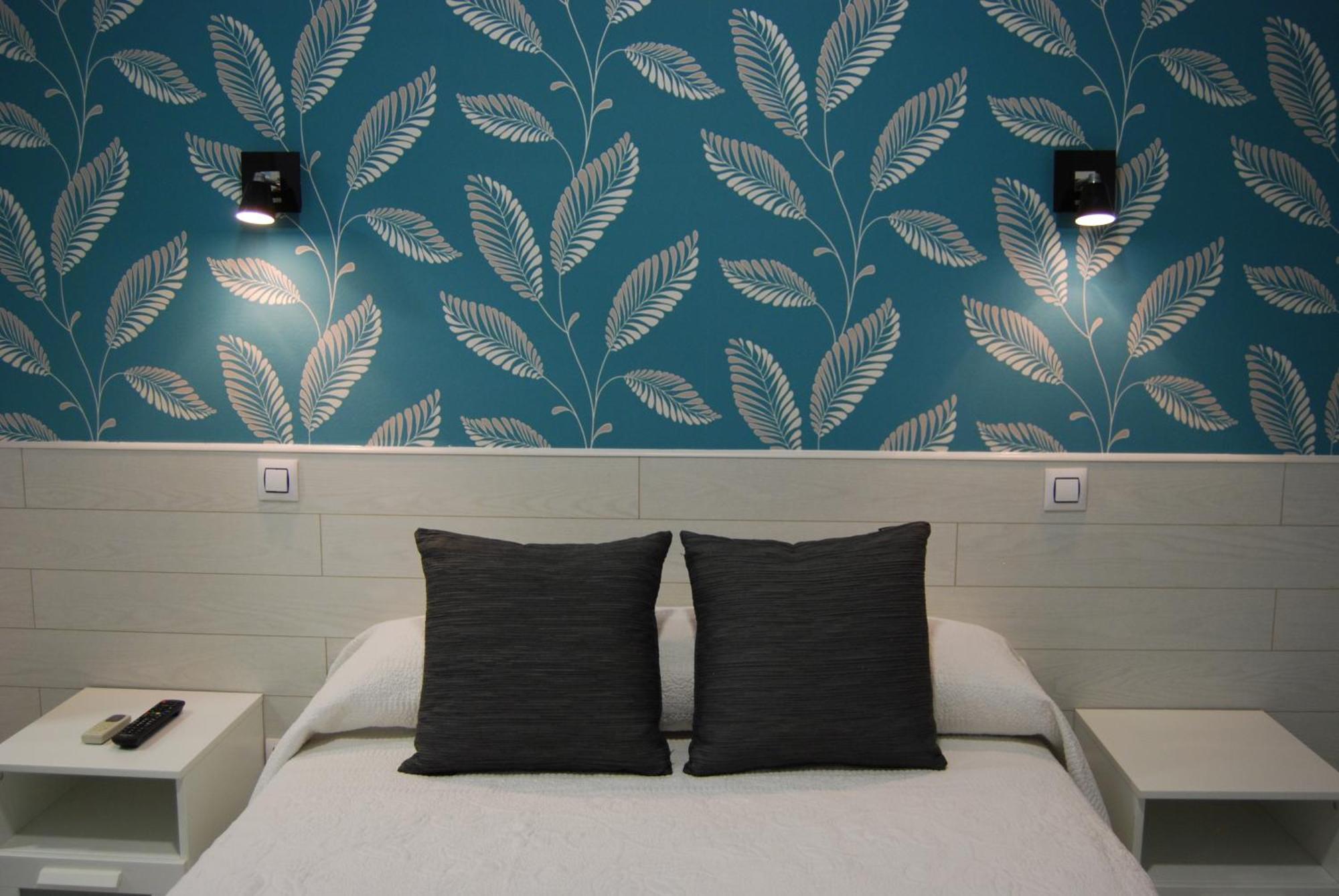 Hostal Petite Maman Madrid Rum bild